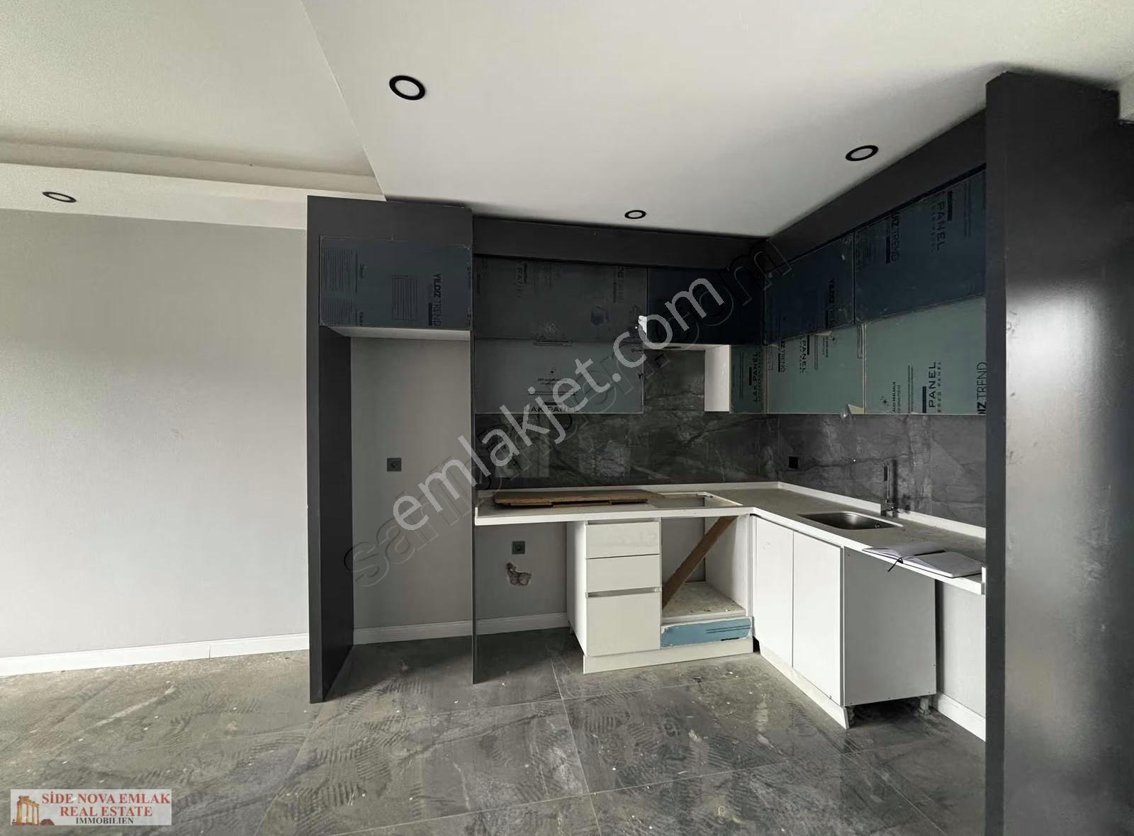 Kumköy'de Oteller Bölgesinde Site İçerisinde Havuzlu 1+1 Daire - Görsel 11