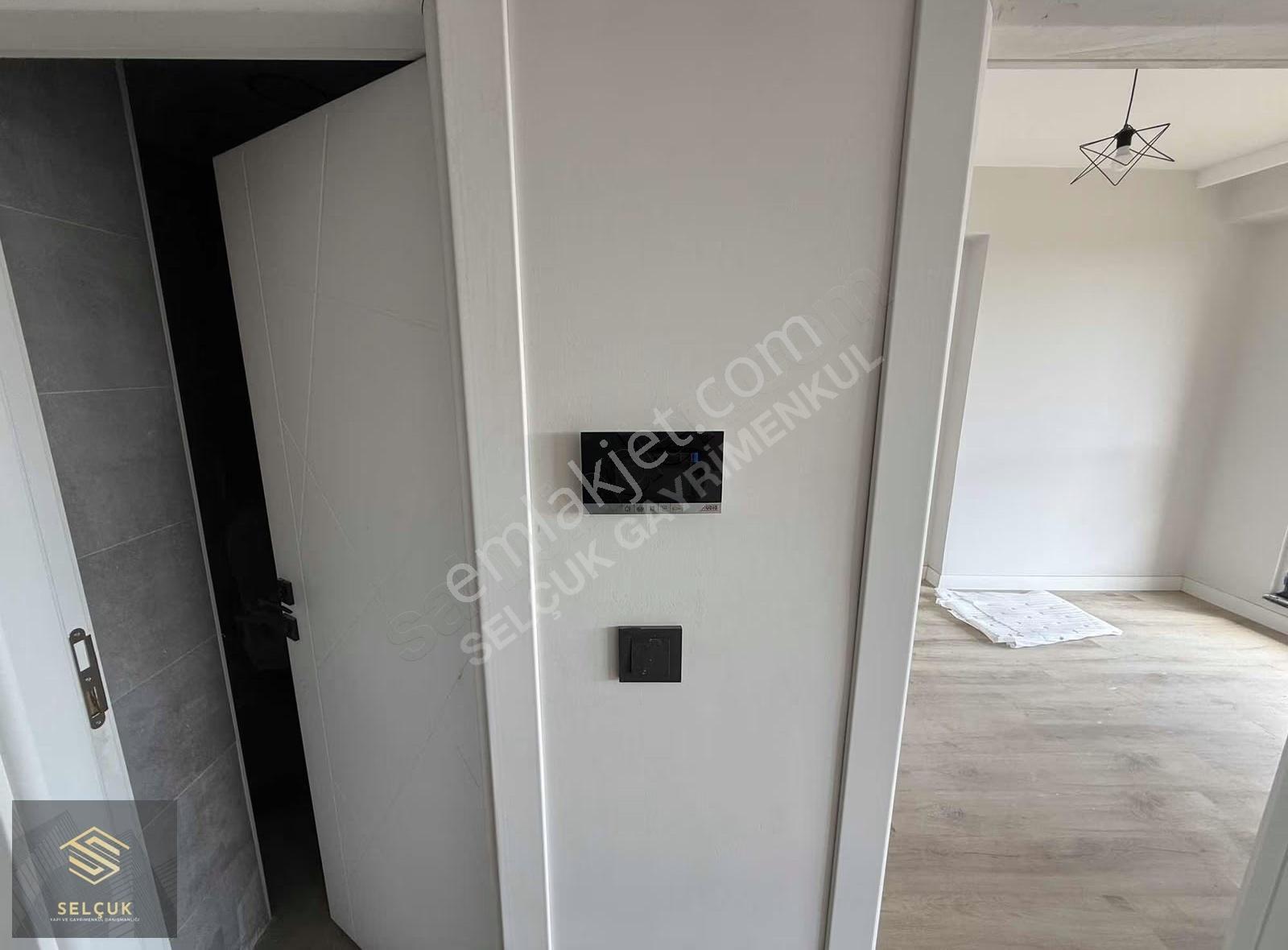 1+1 İskanlı Satılık Daire Uysal Armonia Havuz Cephe - Görsel 7