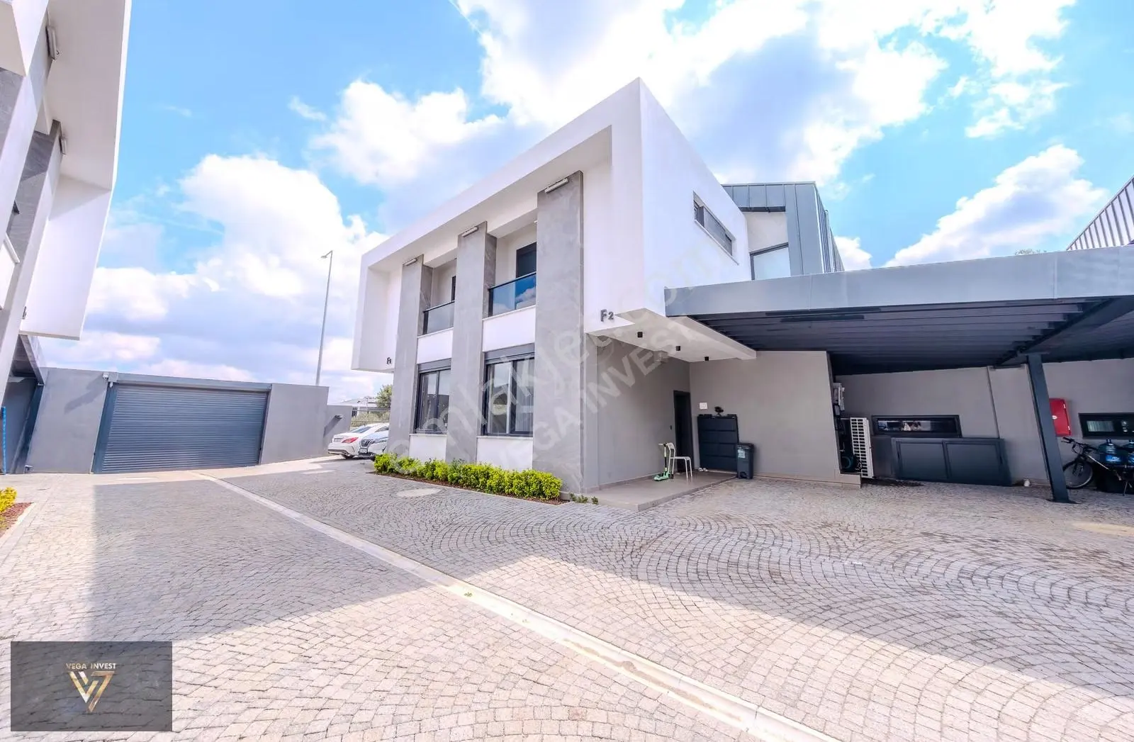 Döşemealtın'da Müstakil Havuzlu Kiralık Köşe Villa Vega Invest - Görsel 4