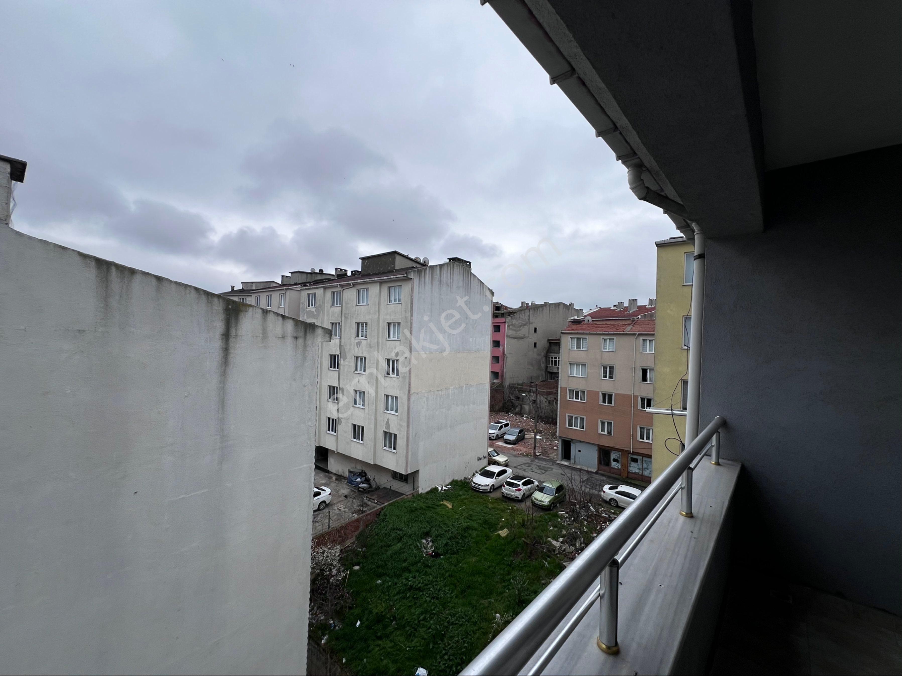 Remax Land Otogara Yürüme Mesafesinde Satılık Daire - Görsel 12