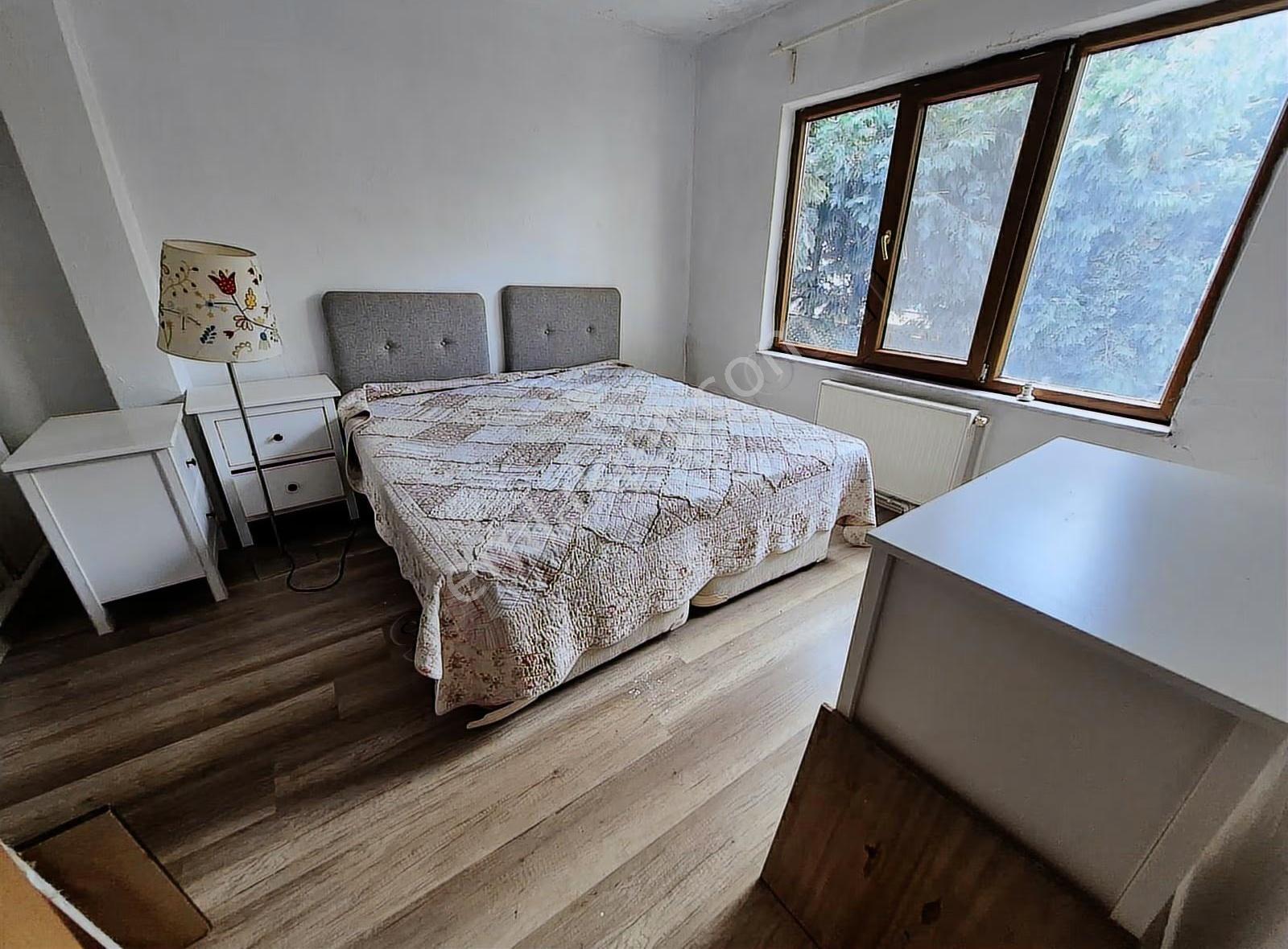 Sapanca'da Muhteşem Panoramik Göl Manzaralı Satılık Villa... - Görsel 10
