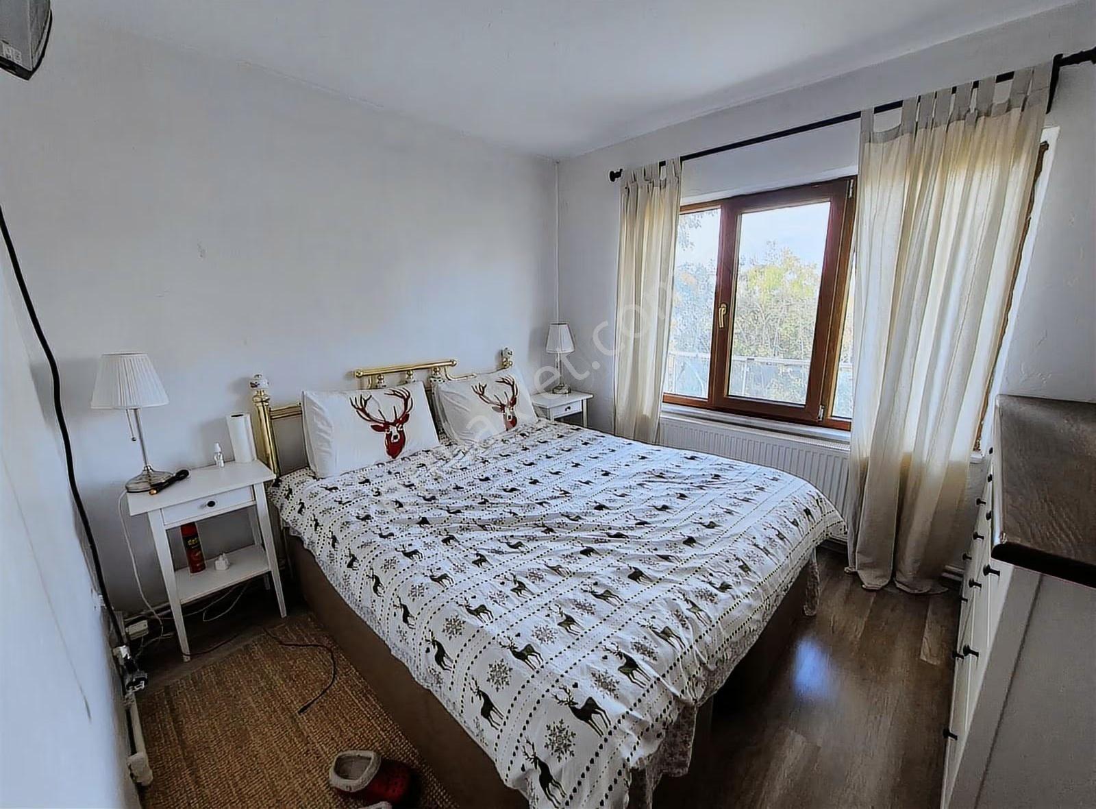 Sapanca'da Muhteşem Panoramik Göl Manzaralı Satılık Villa... - Görsel 7