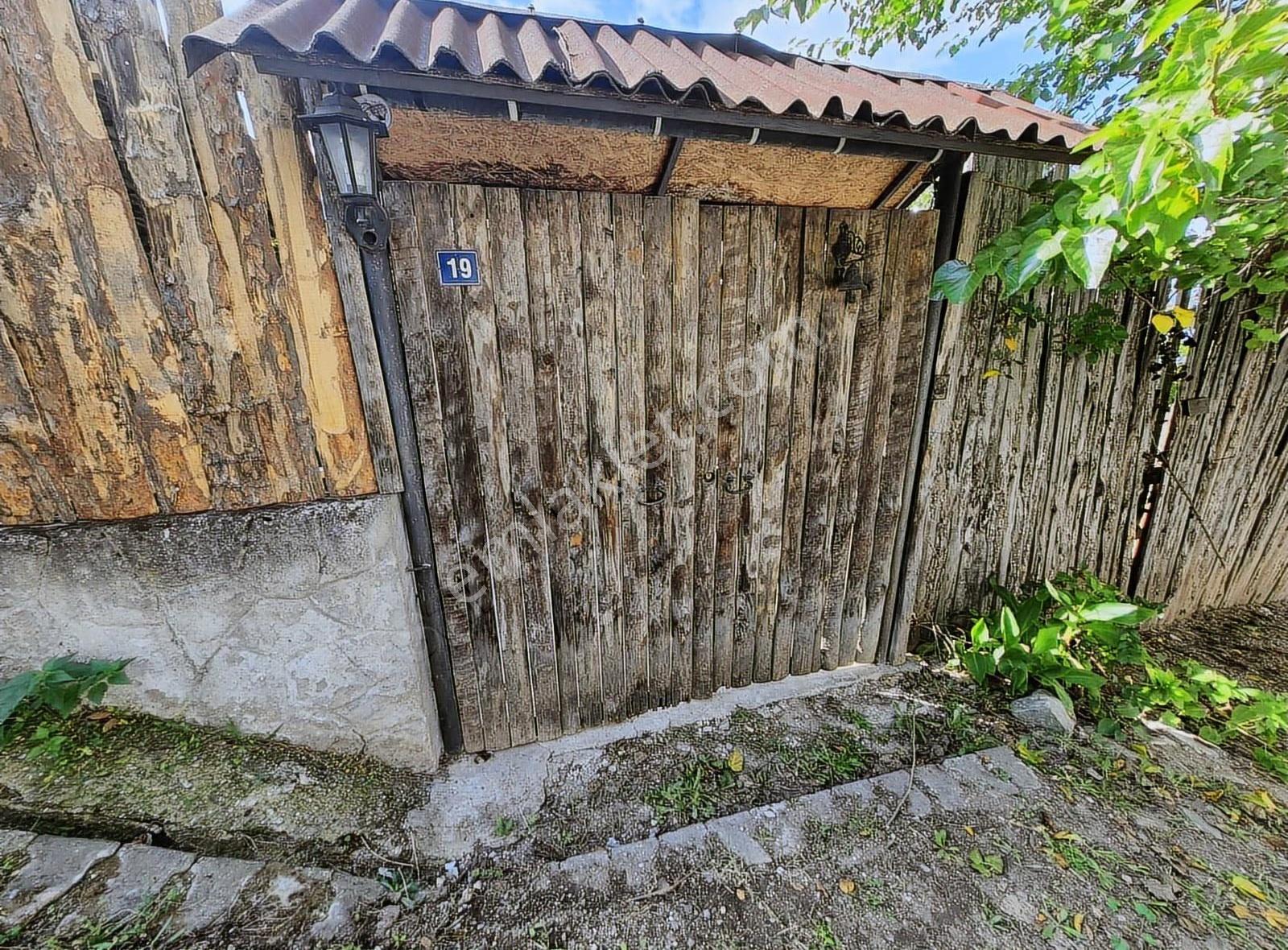 Sapanca'da Muhteşem Panoramik Göl Manzaralı Satılık Villa... - Görsel 13
