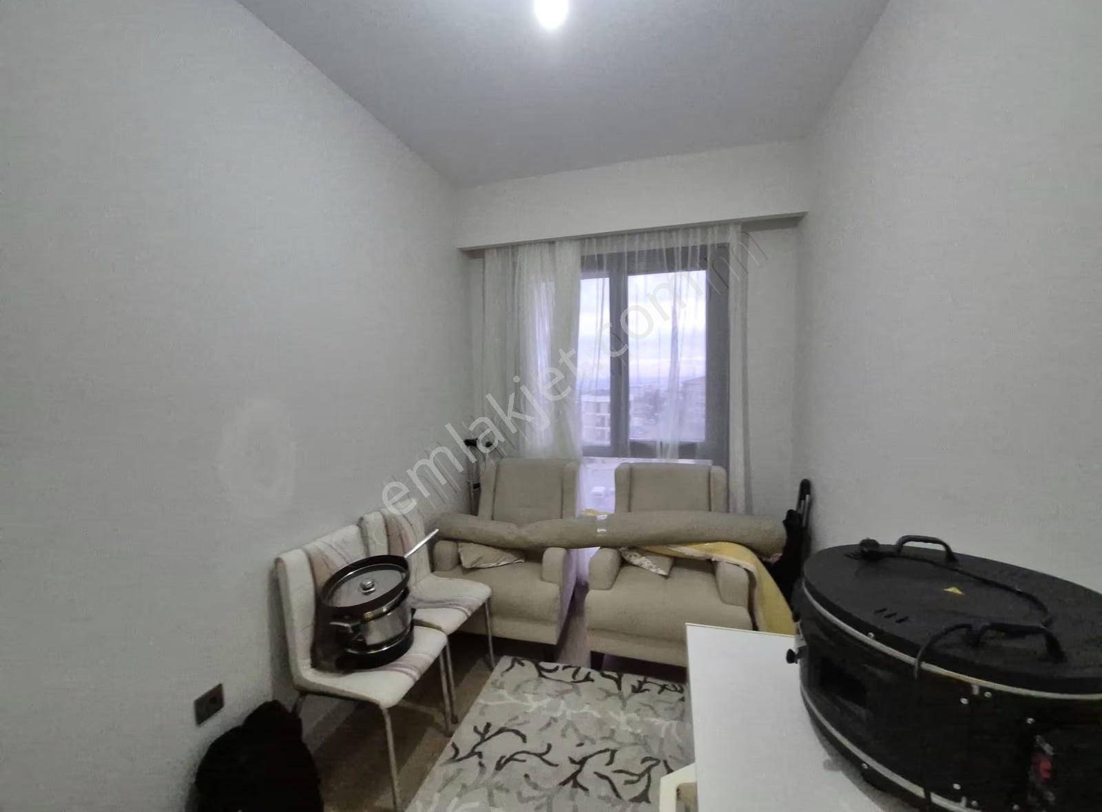 Acil Acil Acil Caddeland Kartal Sitesi'nde 3+1 Satılık Daire - Görsel 4
