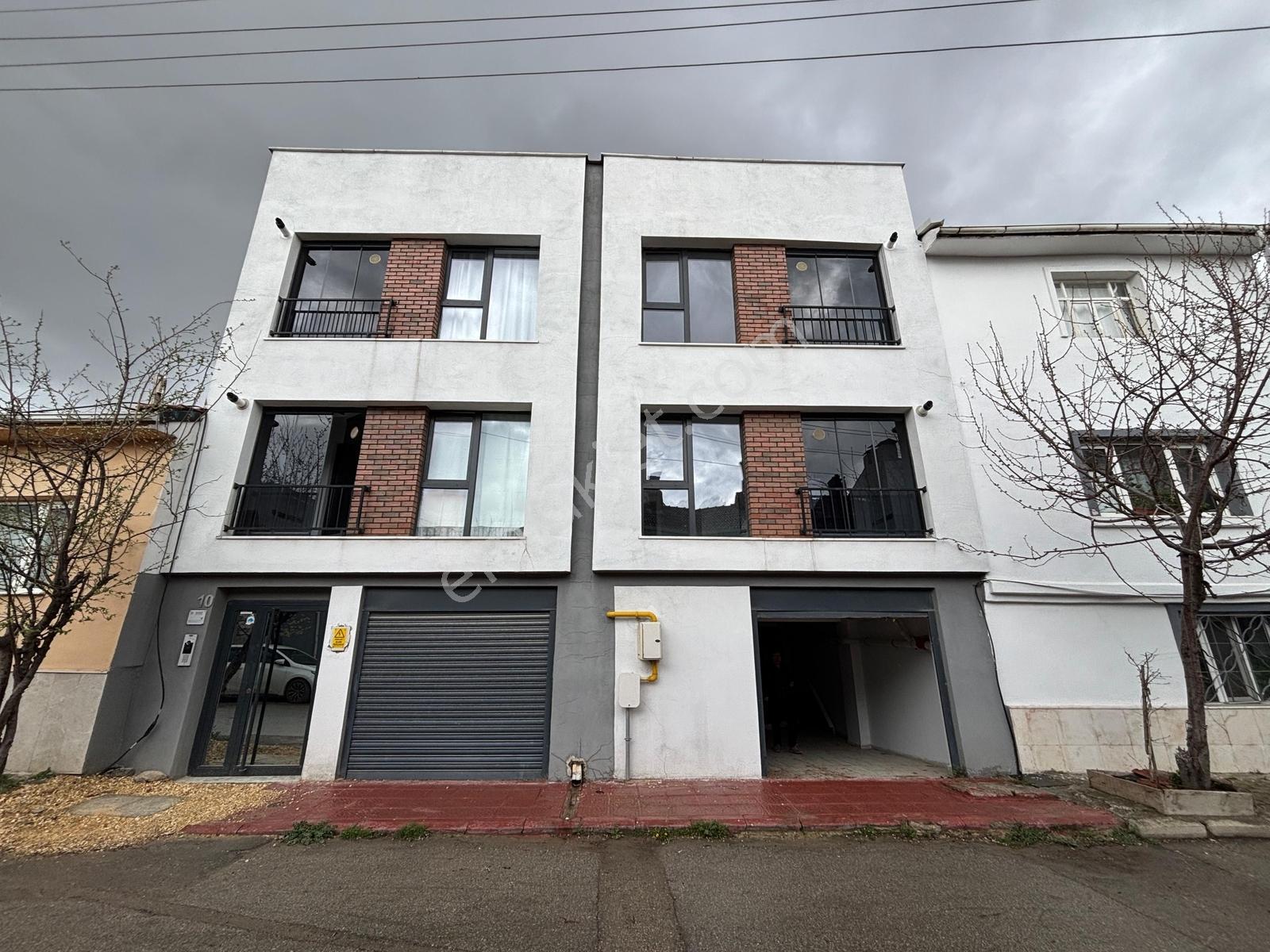 Eker Den Lüks Eşyalı Apart Daire
