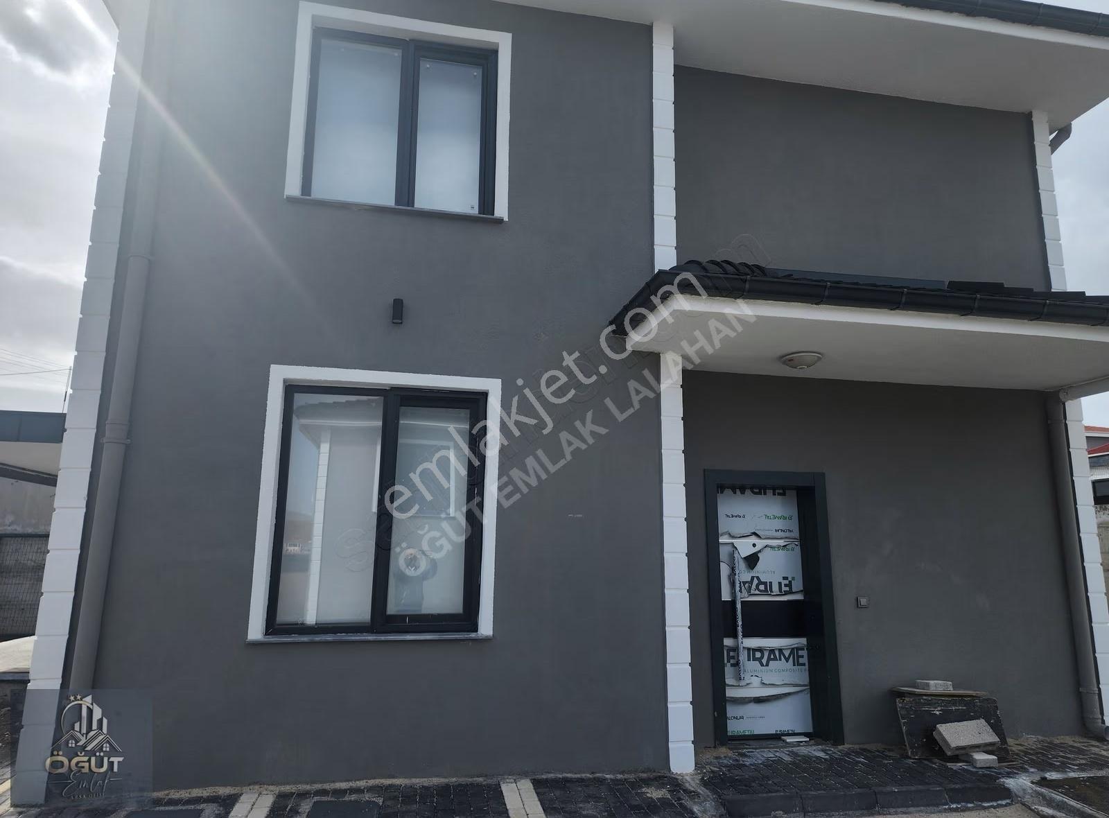 Lalahanda Site İcinde Köşebaşı . Full. Yapılı Yerden Isıtmalı .. - Görsel 2