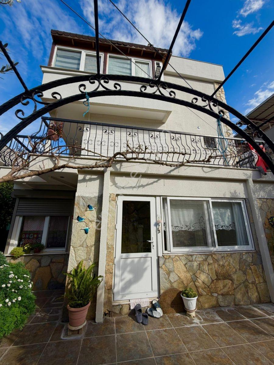 İzmir Urla Çeşmealtı Site İçerisinde Kiralık Villa - Görsel 18
