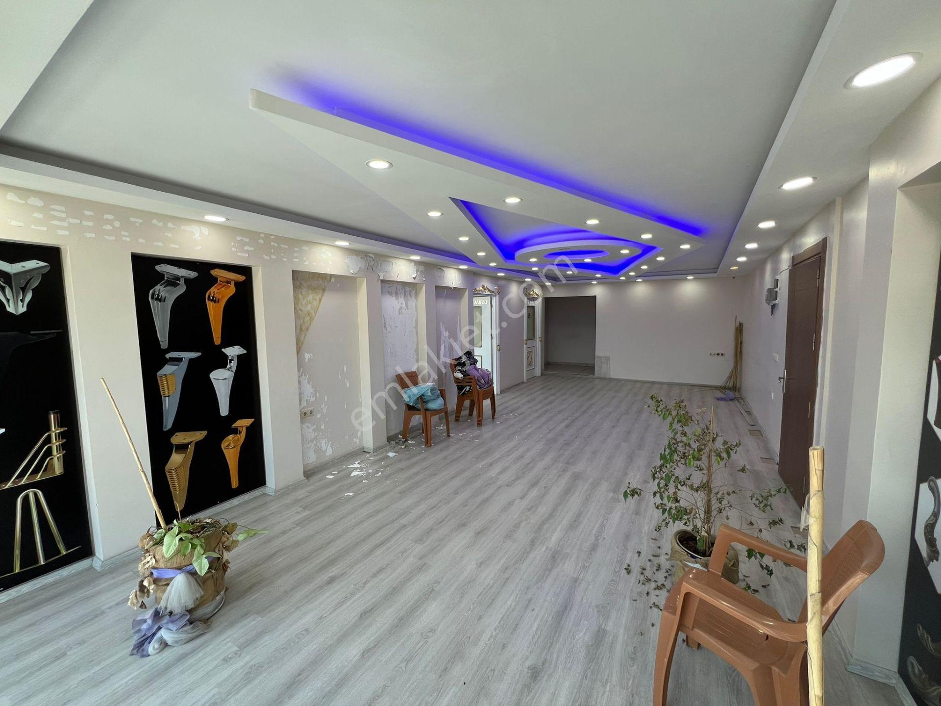 Zorlu'dan Mobilyacılar Levent Caddesi Üzeri Kiralık Ofis Ve Depo - Görsel 3