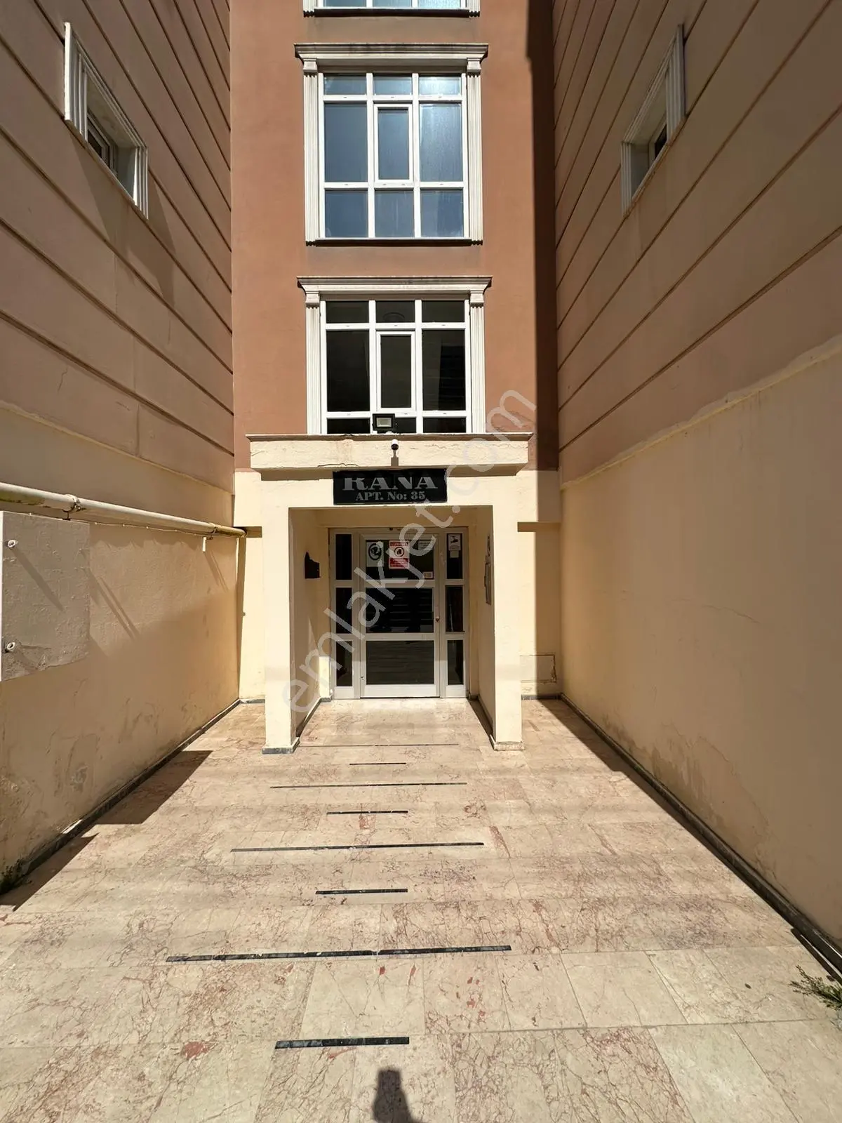 Bahar'dan Görükle'de Kiralık 1+1 Eşyasız Geniş Daire - Görsel 2