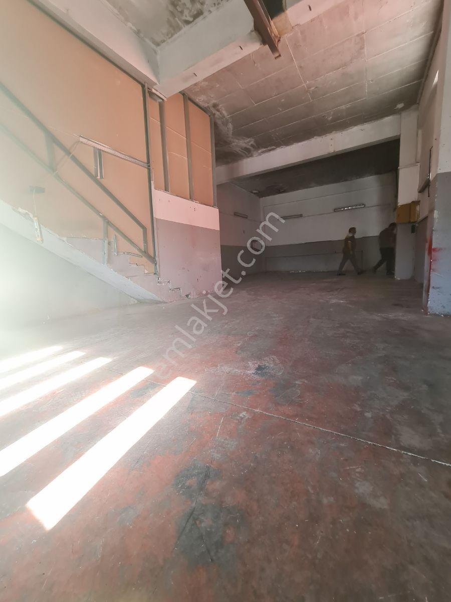 İkitelli Organize Sanayi Pik Dökümcülerde 503 M2 3 Katlı - Görsel 8