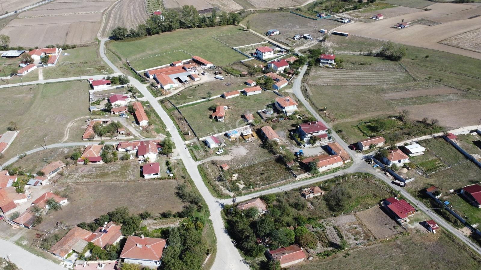 Saray Bahçedere Köyünde 578 M2 İmarlı Arsa - Görsel 5