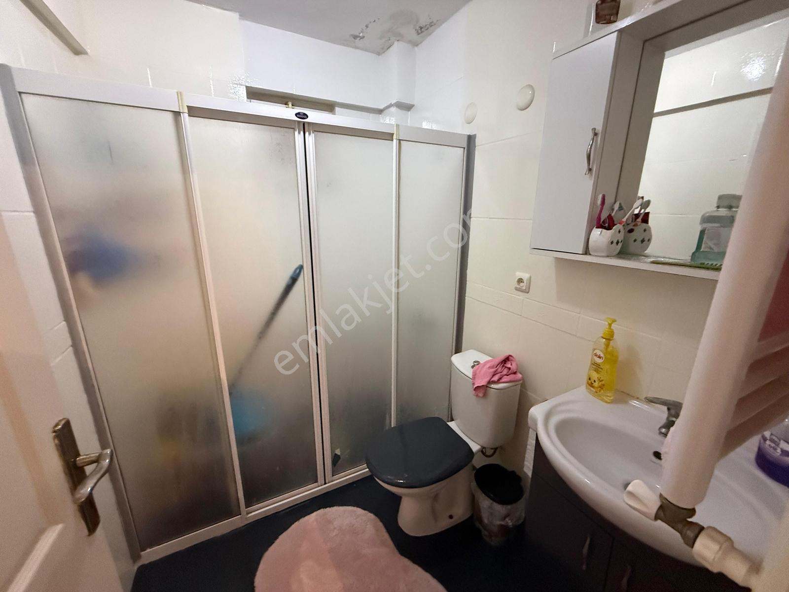 Hastaneye 200 Metre Mesafede Ara Kat 2+1 Kiralık - Görsel 9