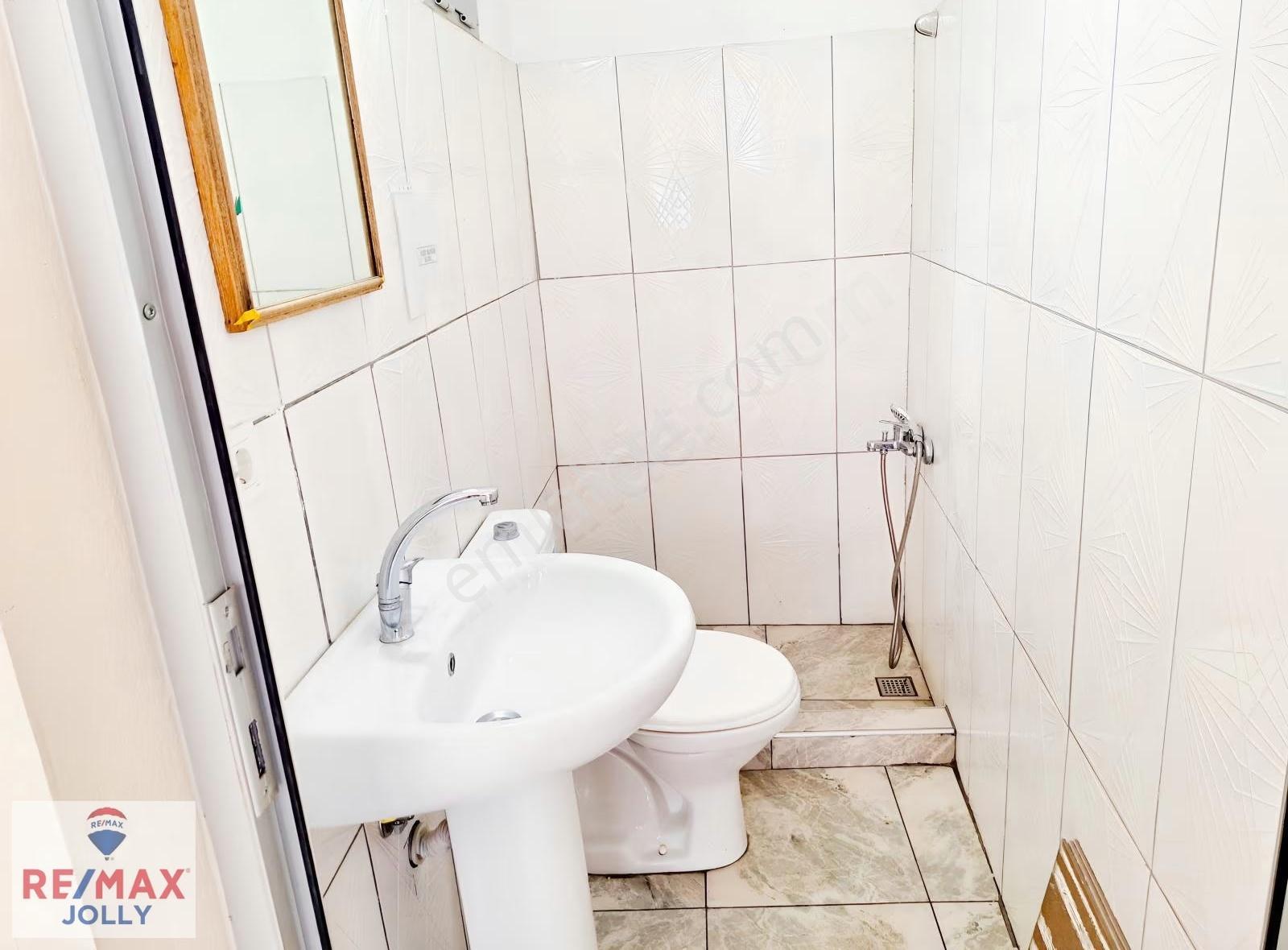 Bornova Altındağ Koşukavak Kiralık 100 M² Dükkan Remax Jolly - Görsel 6