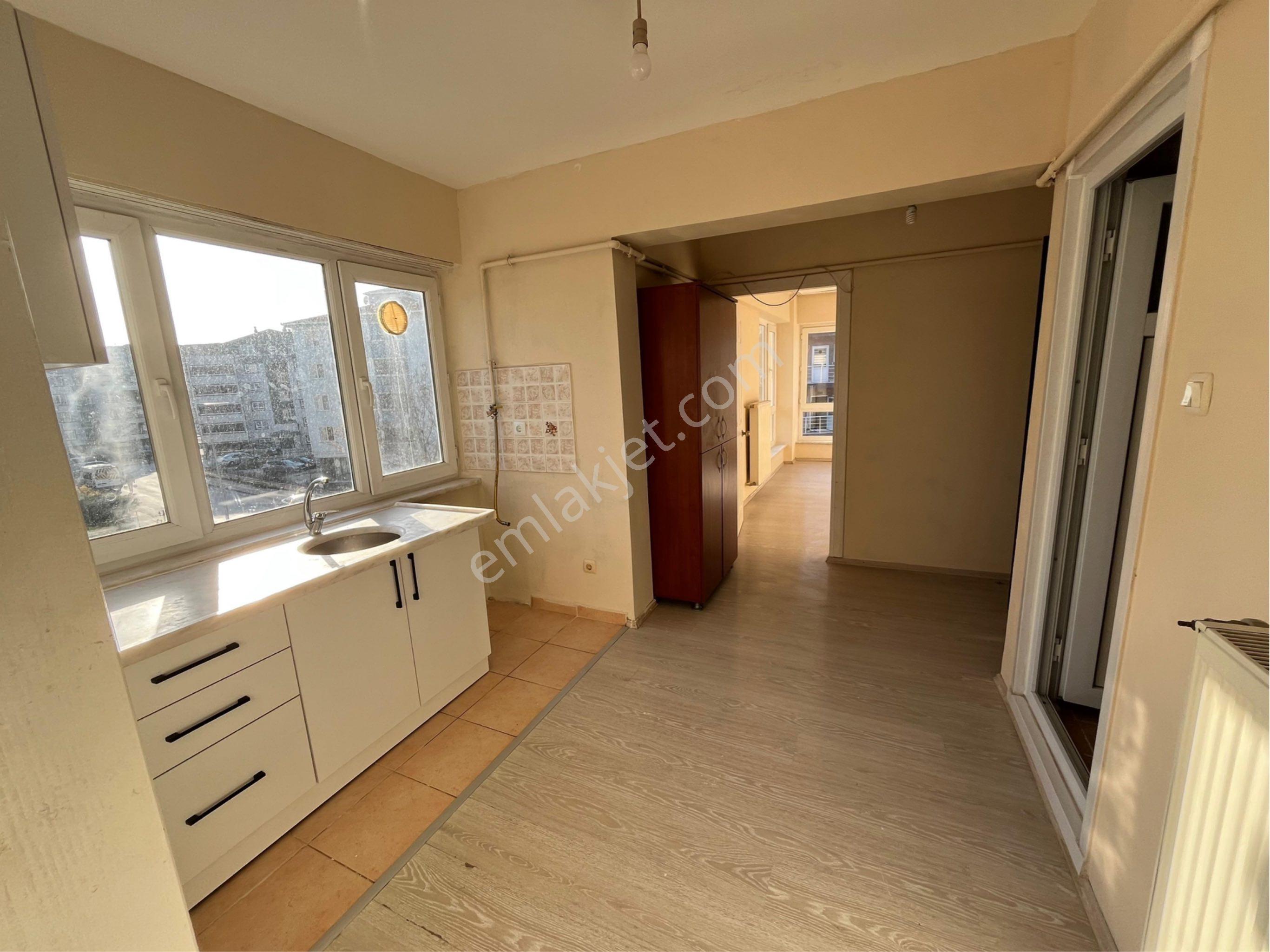 Bahar'dan Görükle'de Kiralık 1+1 Geniş Daire - Ayrı Mutfaklı - Görsel 19