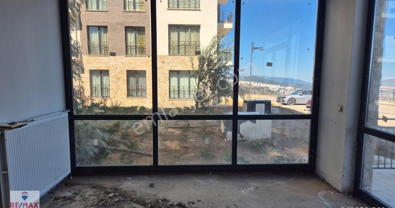 Bayraklı Şehir Hastanesi Yakını Toki 5. Etapta Kiralık İş Yeri - Görsel 14