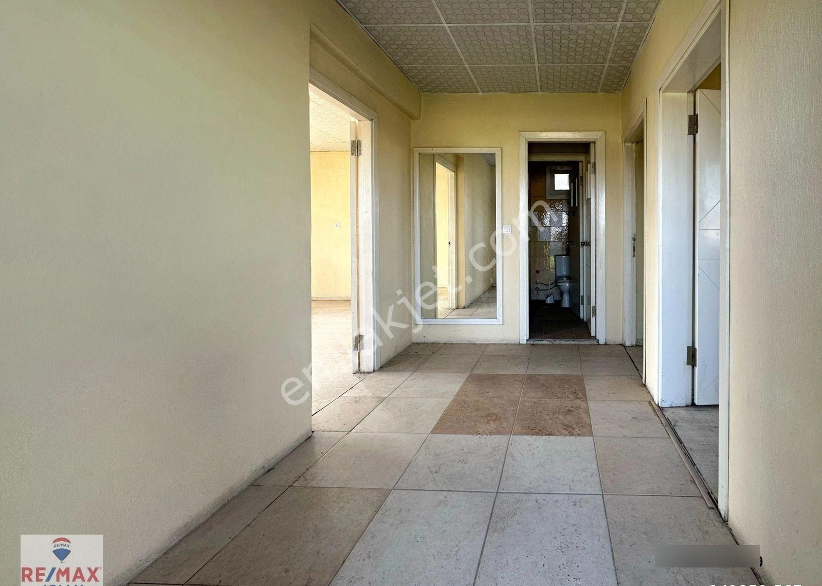 Foça Bağarası Sanayi Bölgesi Satılık Arsa Ve Soğuk Hava Deposu - Görsel 2