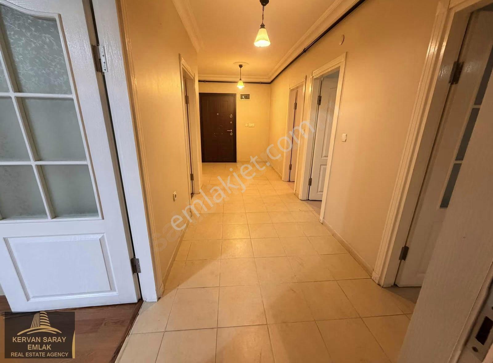 Bahçelievler Mahmutbey Cadde Üzeri Satılık Daire 3+1 130m2 - Görsel 4