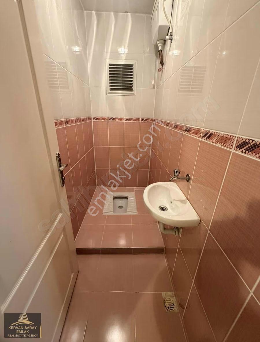 Bahçelievler Mahmutbey Cadde Üzeri Satılık Daire 3+1 130m2 - Görsel 3