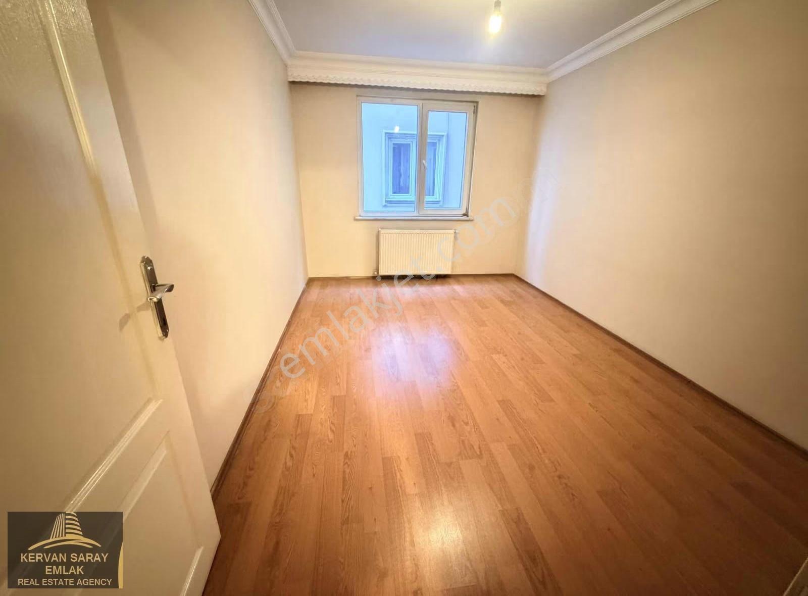 Bahçelievler Mahmutbey Cadde Üzeri Satılık Daire 3+1 130m2 - Görsel 8