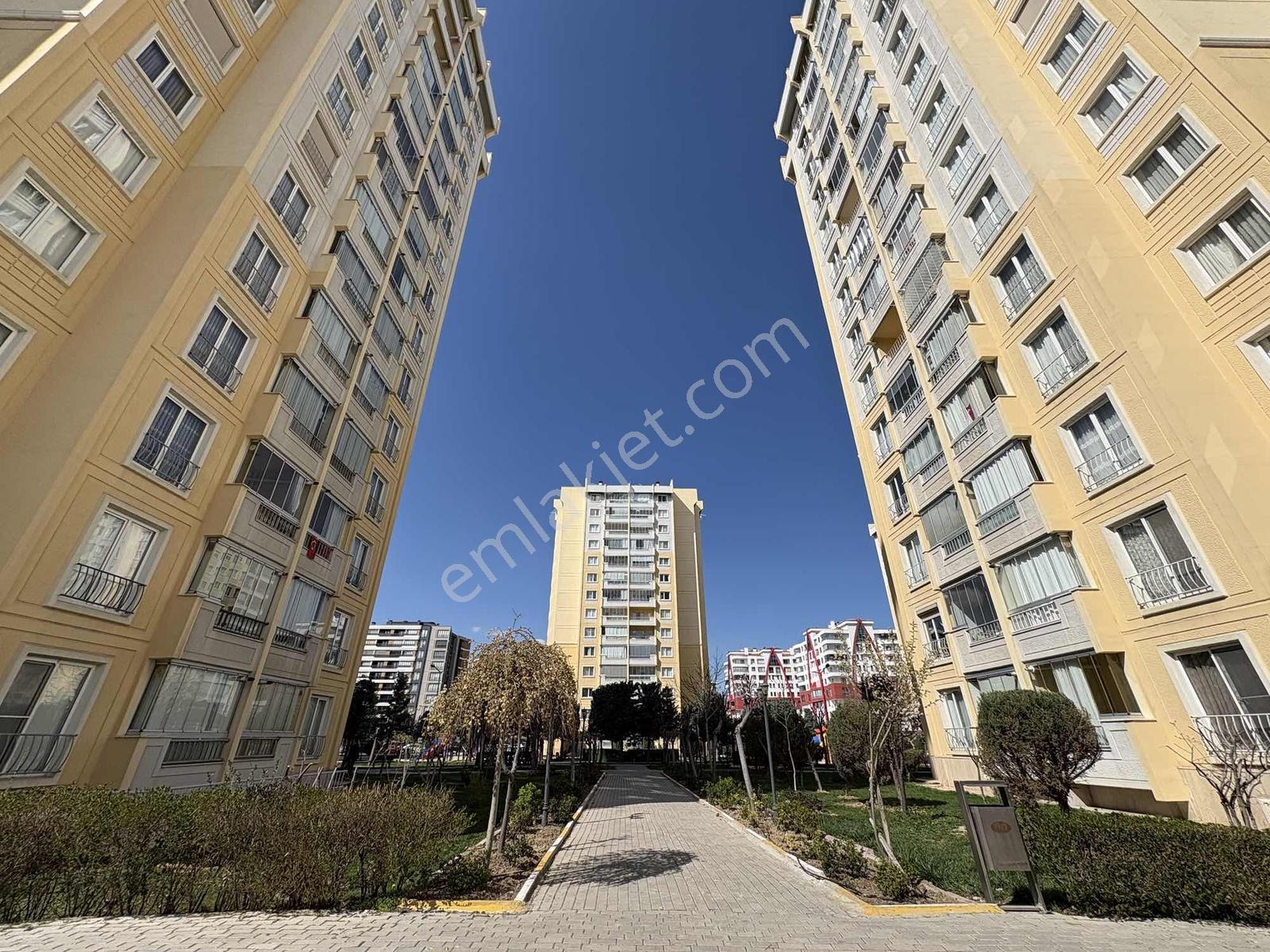 Yazır Mah. Defne Konutları'nda 3+1 Güney-doğu Cephe Arakat Daire - Görsel 21