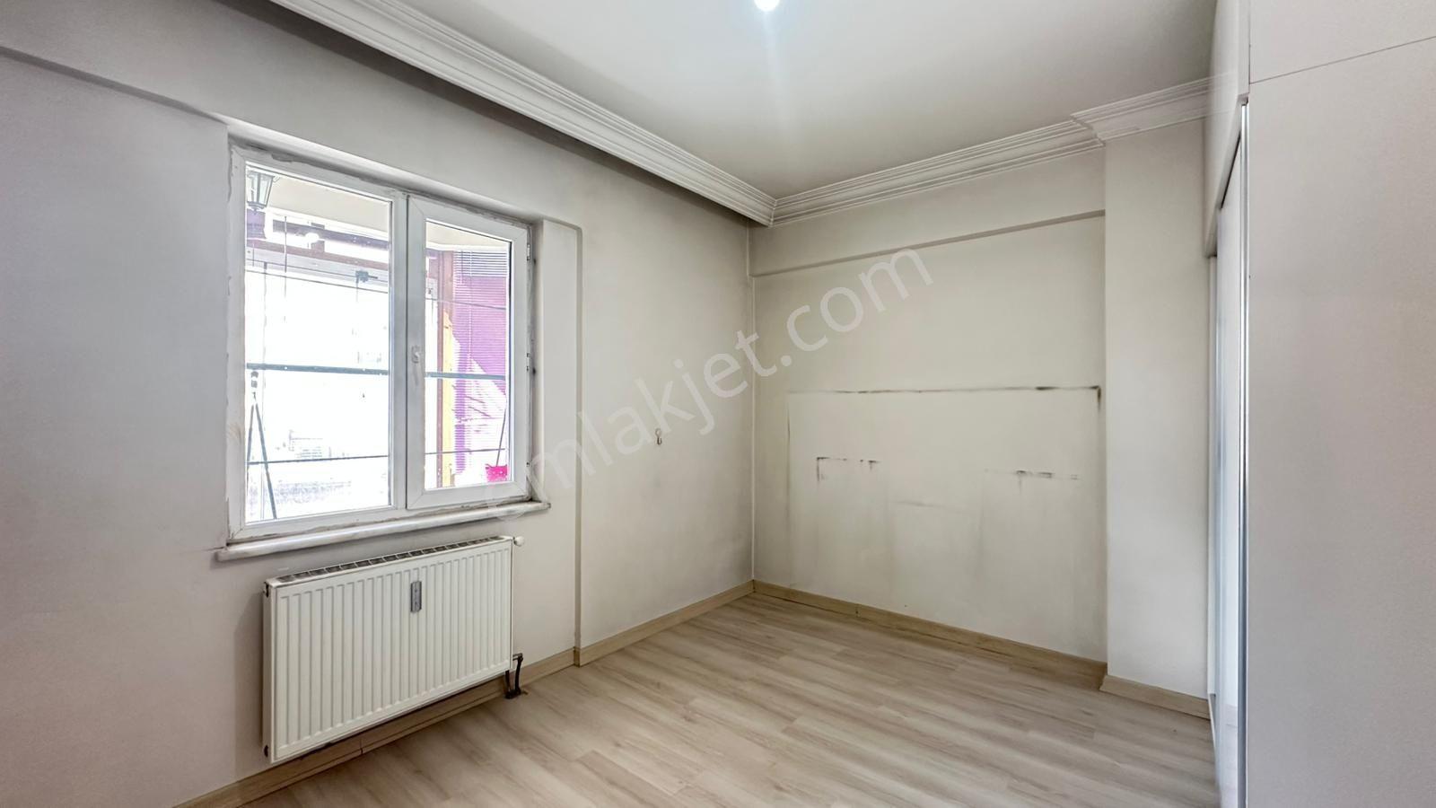 Satılık Teraslı 3+1 Daire - Görsel 32