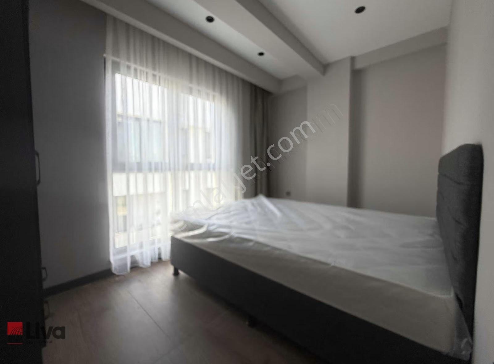 Liva'dan Plevne Mahallesinde Full Eşyalı Kiralık Sıfır 1+1 Daire - Görsel 9