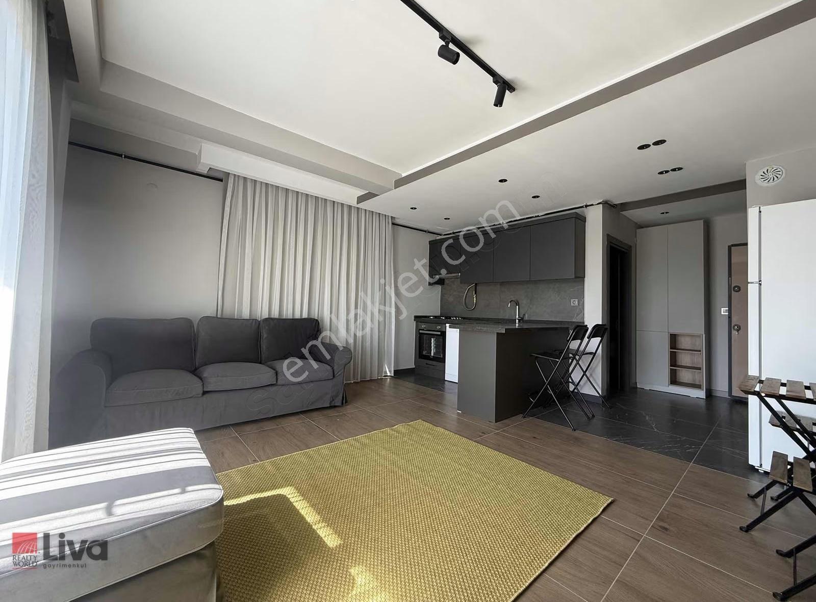 Liva'dan Plevne Mahallesinde Full Eşyalı Kiralık Sıfır 1+1 Daire - Görsel 2