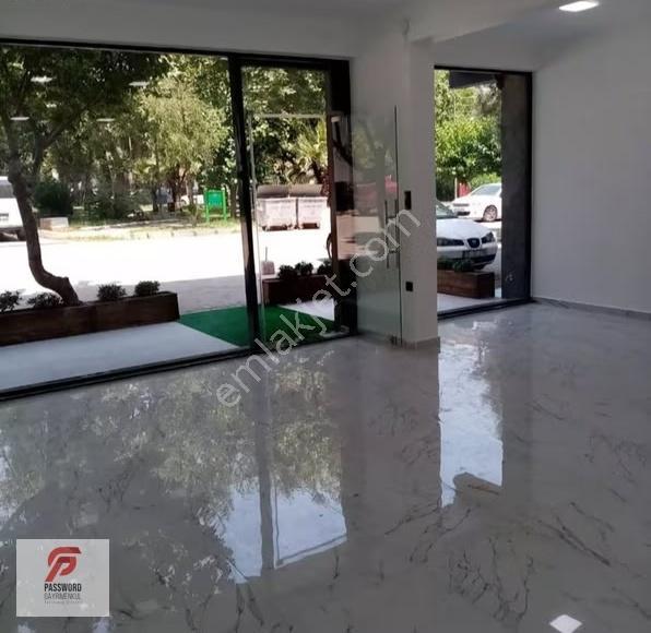 Gaziemir, Yeşil Mahallesi'nde, Full Yenilenmiş, Kiracılı Dükkan - Görsel 8