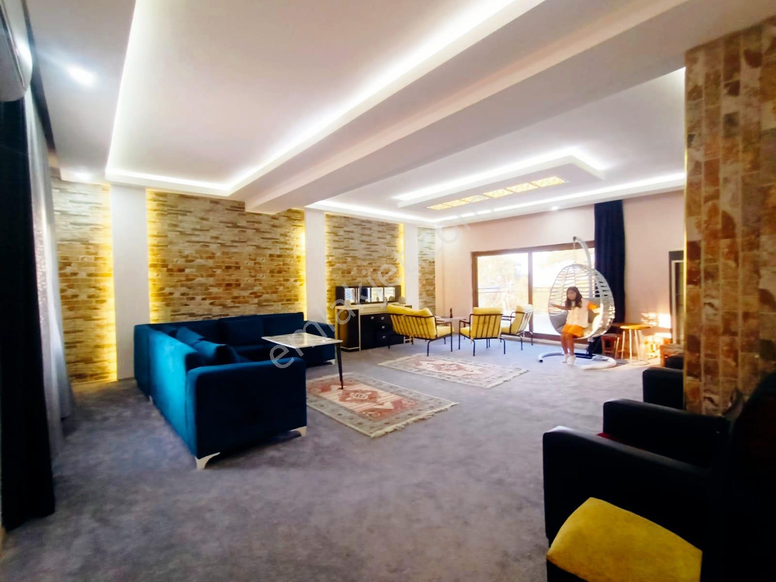 Konyaaltı Manzarası İle Kiralık Havuzlu Otoparkli Villa 5+1. - Görsel 30