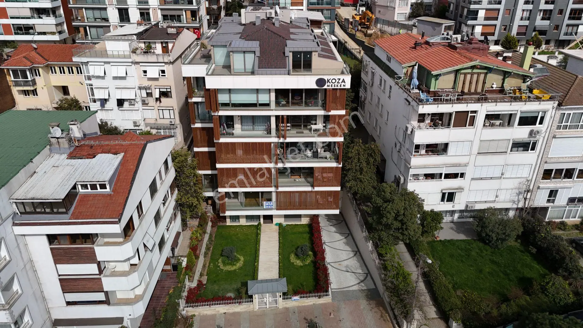 Salacak'ta Kısmi Tarihi Yarımada Manzaralı Sıfır 3+1 Daire - Görsel 4