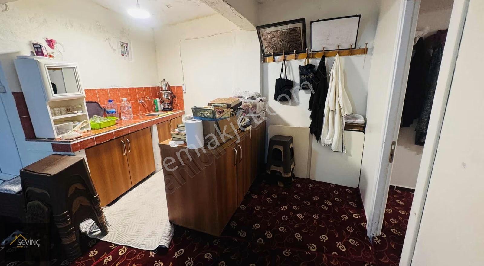 Sevinç Emlak'tan 150 M² Satılık Dükkan - Görsel 6