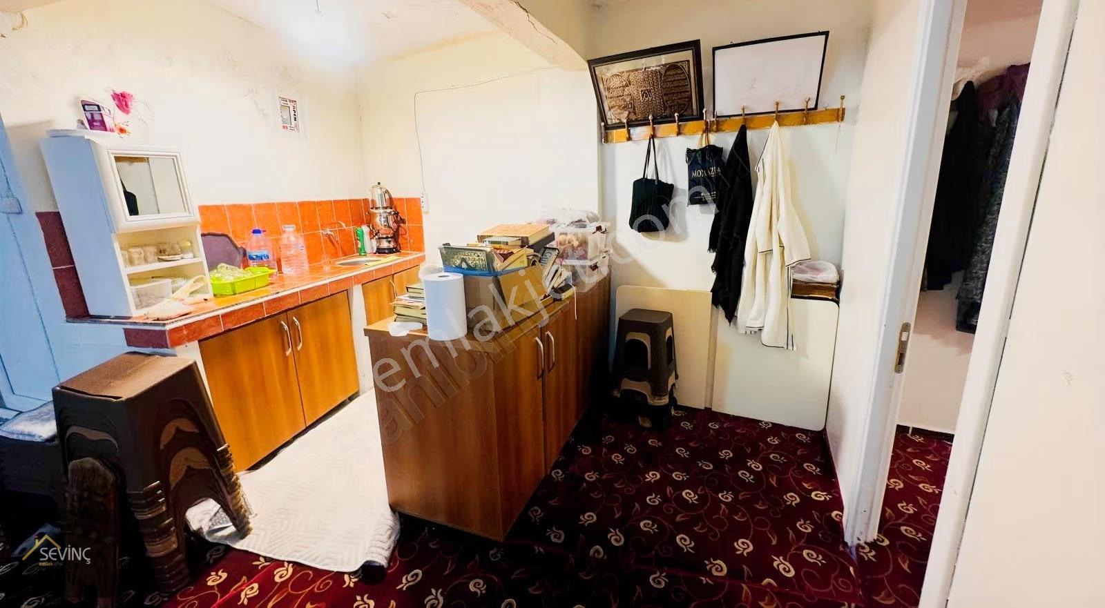 Sevinç Emlak'tan 150 M² Satılık Dükkan - Görsel 8