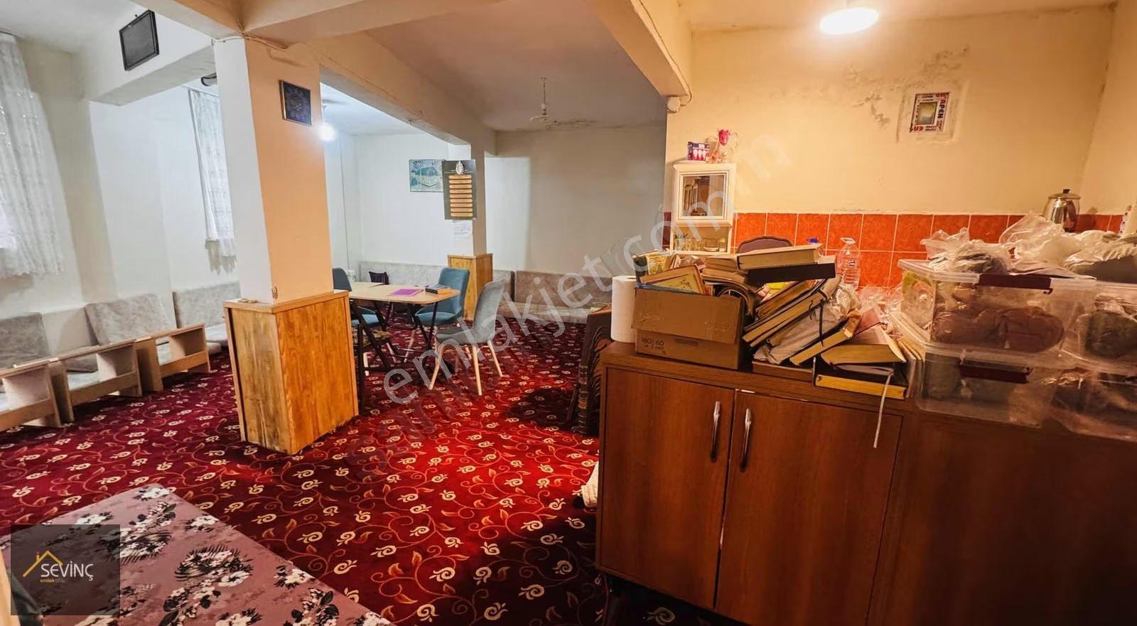 Sevinç Emlak'tan 150 M² Satılık Dükkan - Görsel 10