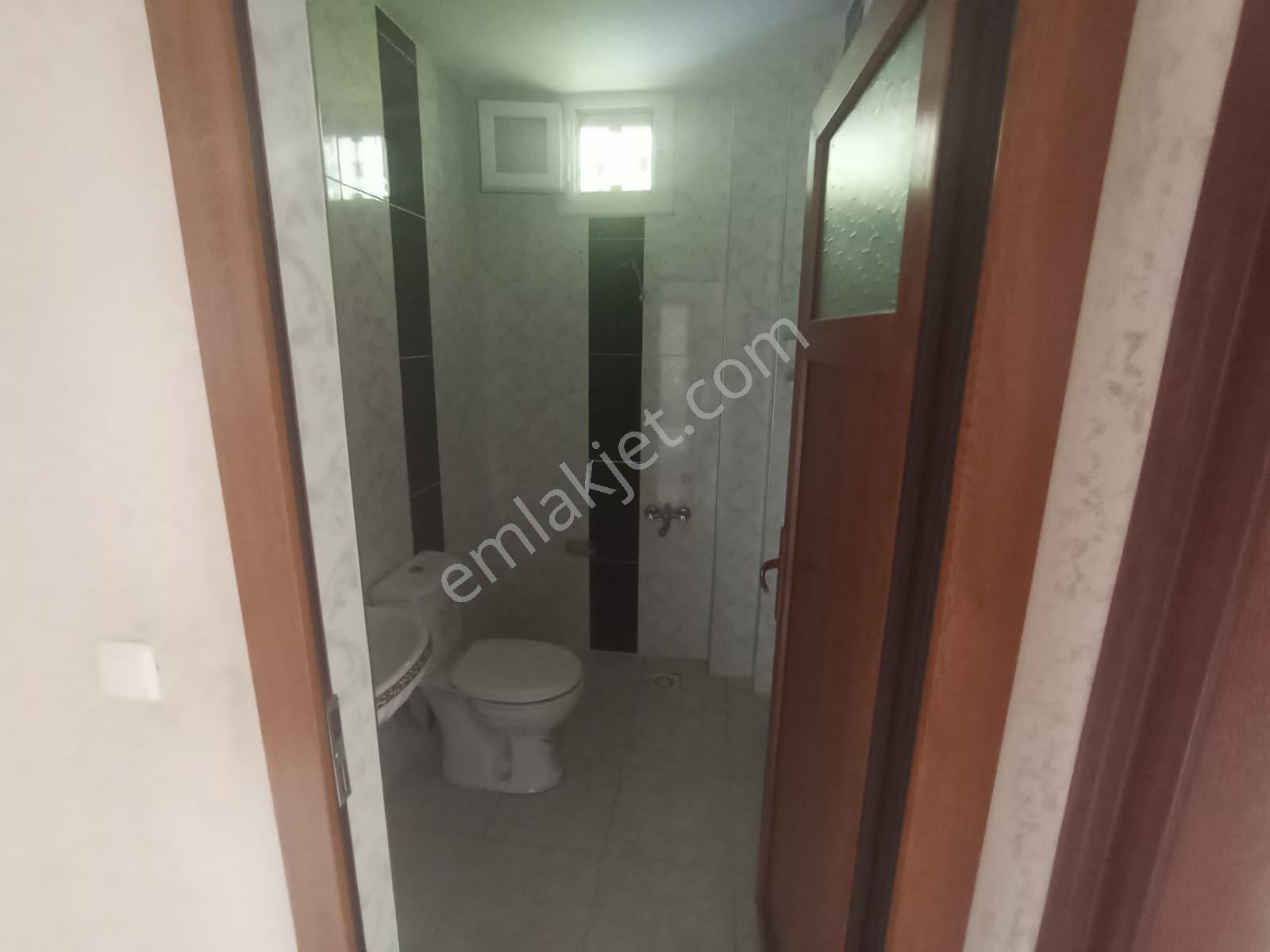Adana Gültepe Mah. Doğalgazlı Temiz 2+1 Kiralık Ev - Görsel 6