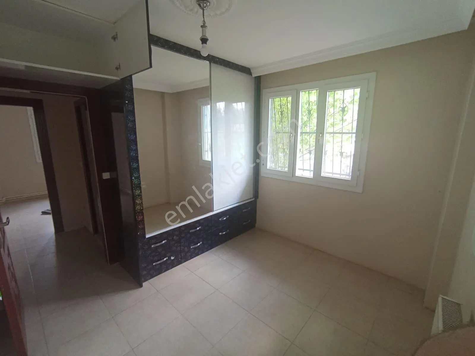 Adana Gültepe Mah. Doğalgazlı Temiz 2+1 Kiralık Ev - Görsel 5