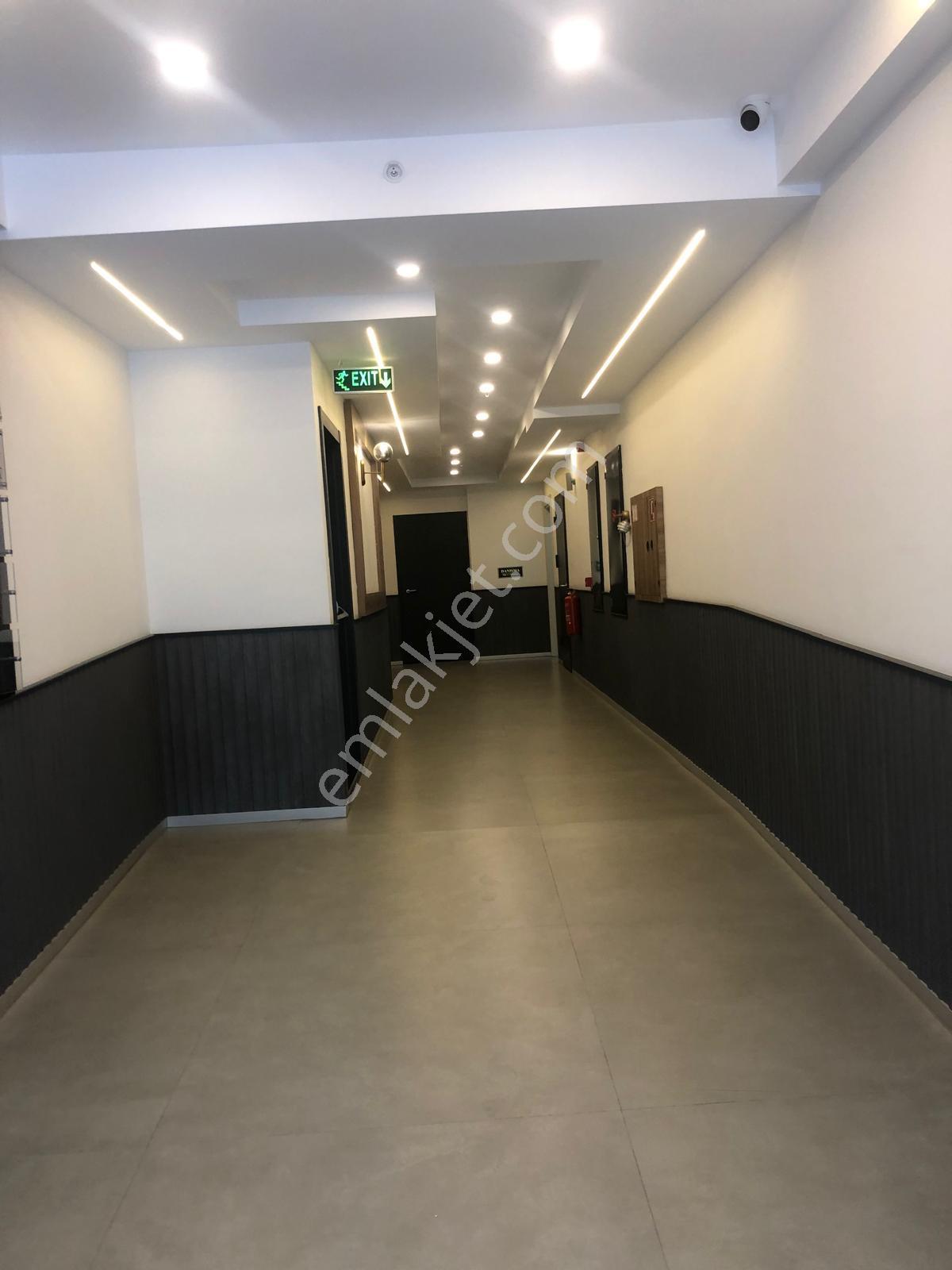 Trabzon Meydan Köstereli İş Merkezi Kiralık 120 M2 Ofis - Görsel 9