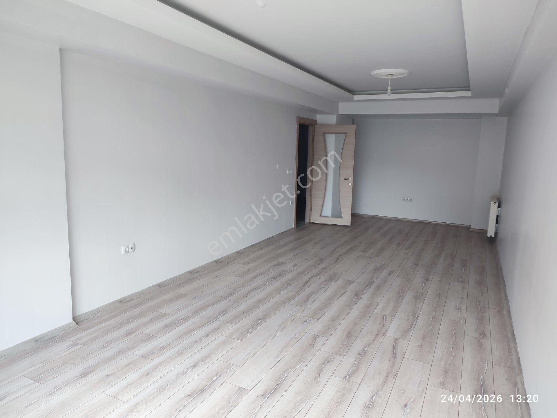 Bolu Aktaş Mah. Cadde Cepheli Mutfak Ayrı 2+1 Satılık Daire Ofis - Görsel 11