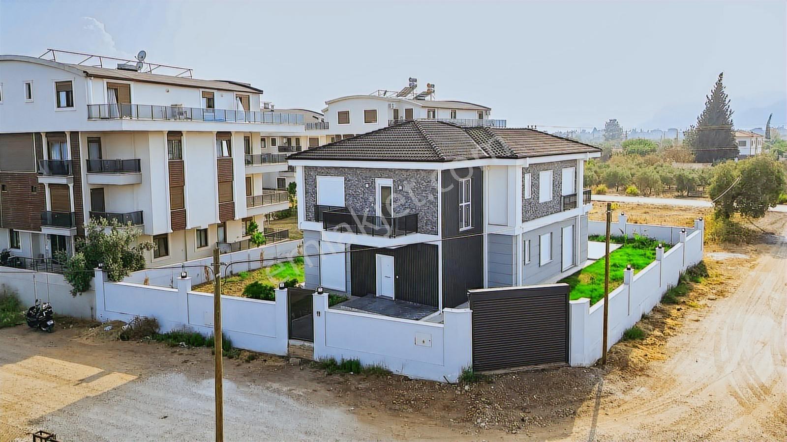 Döşemealtı Altınkale Satılık Havuzlu İskanlı Villa - Görsel 11