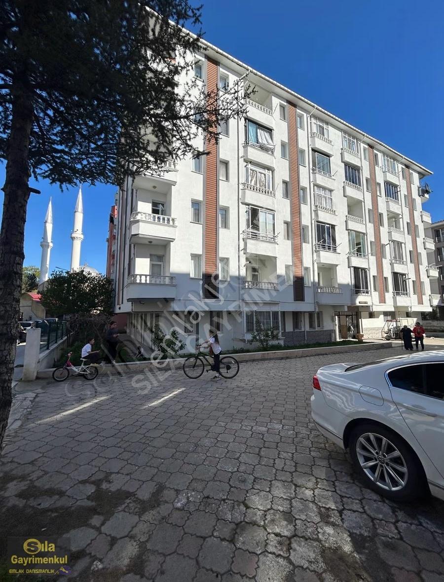 Sıla Gayrimenkulden Çarşı Merkezinde 3.cü Kat 3+1 Eksiksiz Daire - Görsel 28