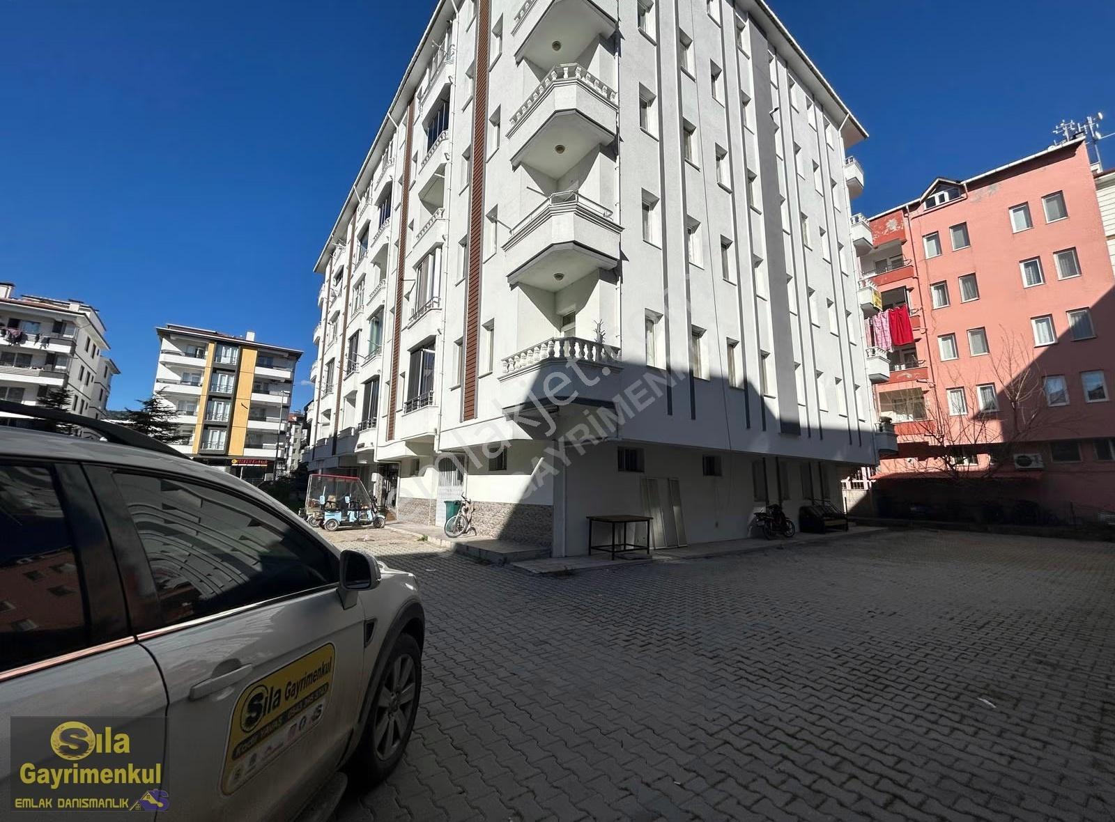 Sıla Gayrimenkulden Çarşı Merkezinde 3.cü Kat 3+1 Eksiksiz Daire - Görsel 32