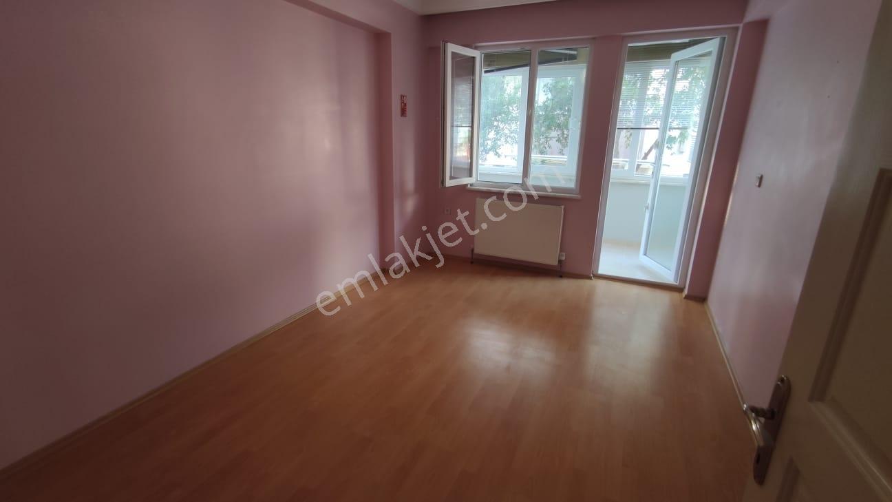 Stm Emlaktan İhsaniye Mahde Site İçerisinde Kiralık 3+1 Daire - Görsel 17