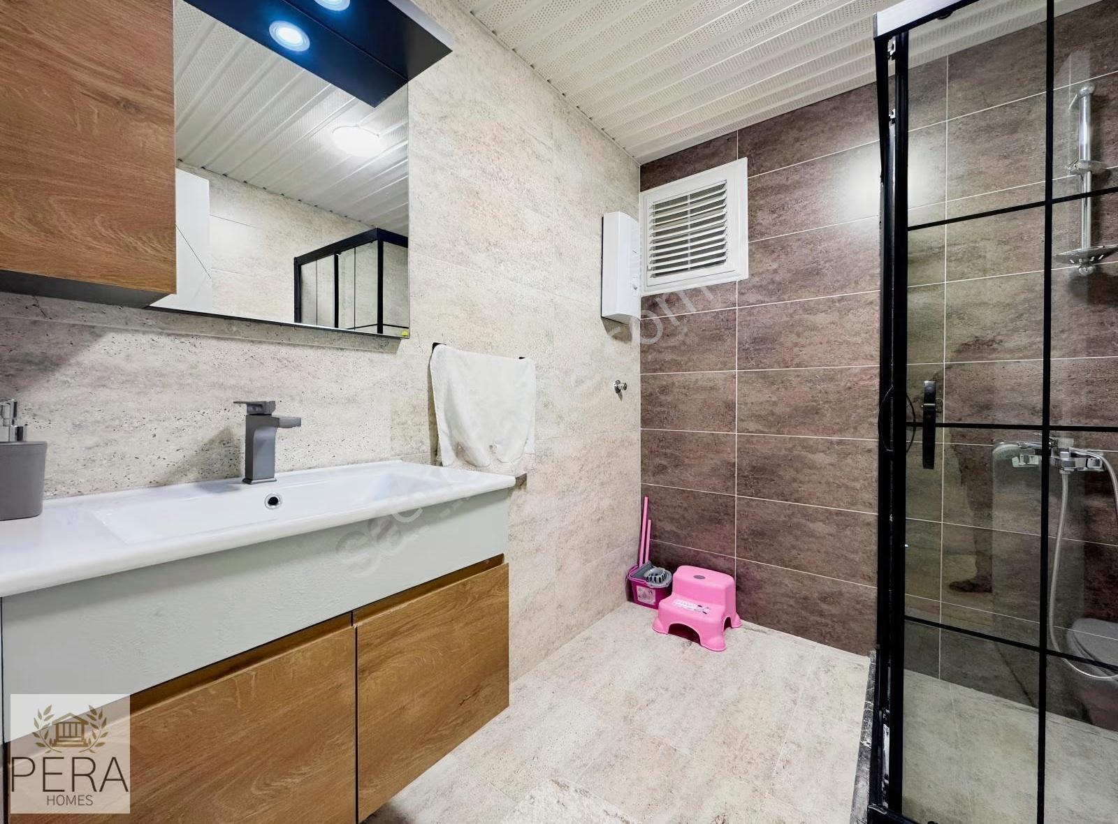 Alanya Hasbahçe Site İçi Satılık Ayrı Mutfak Düz Ayak 4+1 Daire - Görsel 2