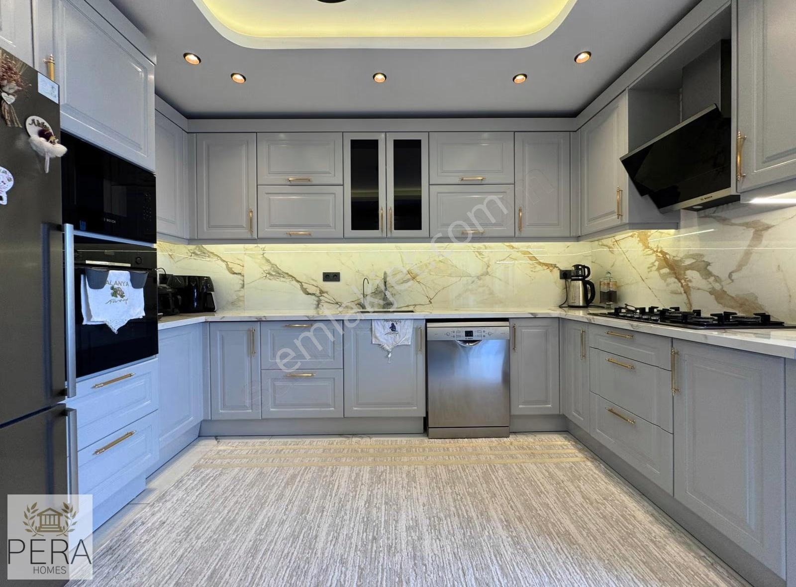 Alanya Hasbahçe Site İçi Satılık Ayrı Mutfak Düz Ayak 4+1 Daire - Görsel 23