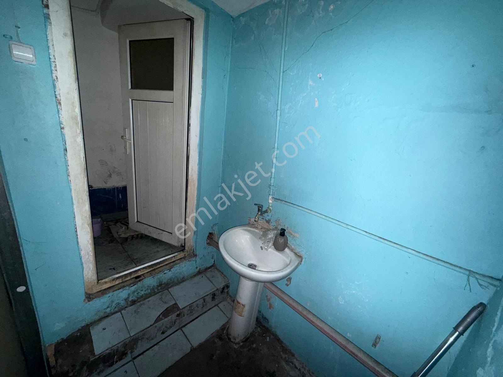 Home'dan İsmetpaşa Mah 130m² Kiralık Bodrum Dükkan Her İşe Uygun - Görsel 3