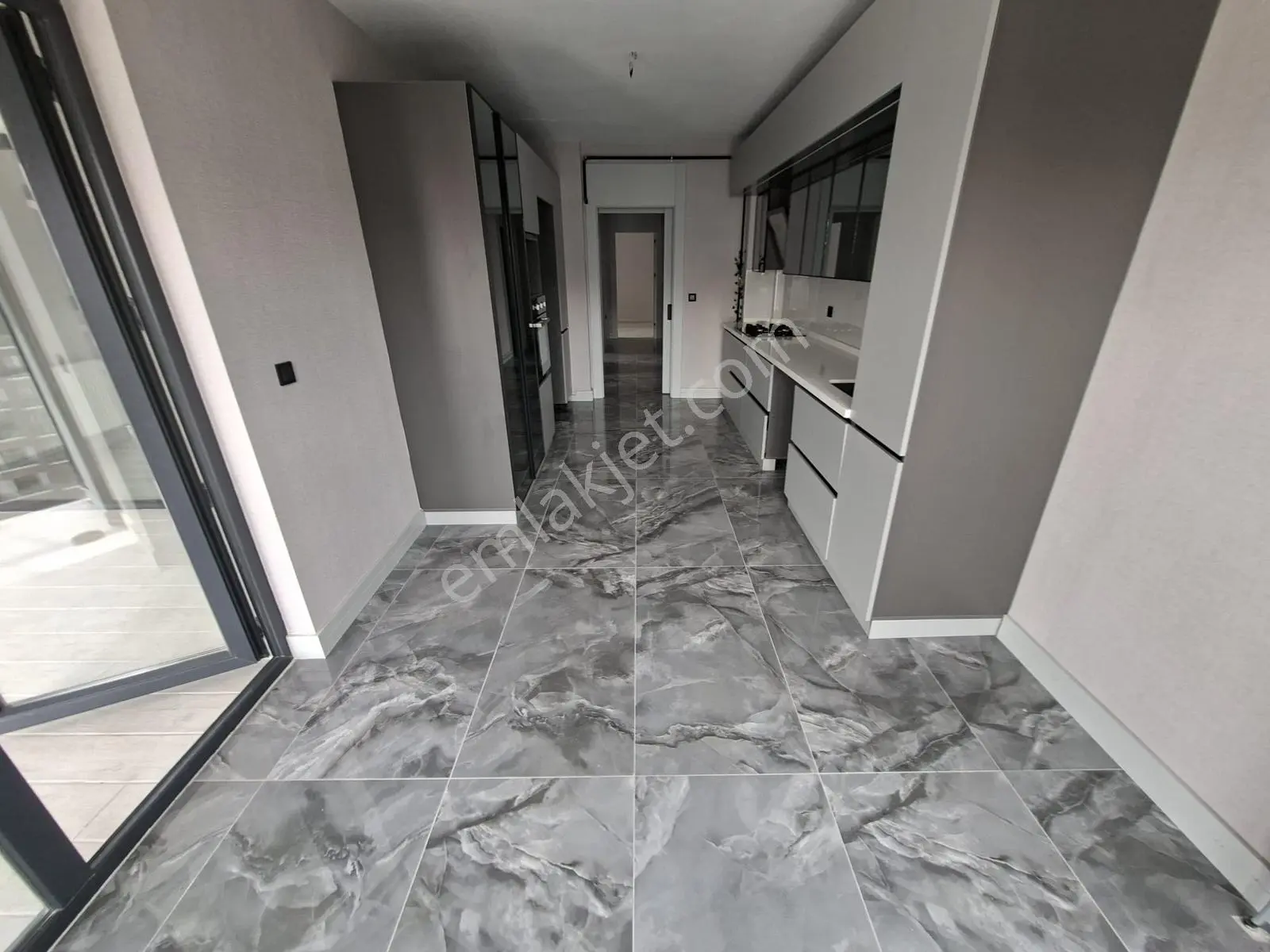 Ahiler'den Site İçerisinde Full Yapılı 14.katta Kiralık Daire !! - Görsel 2