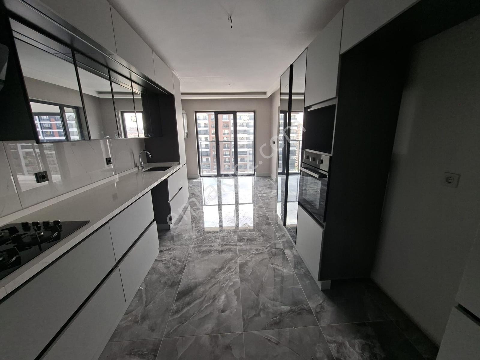 Ahiler'den Site İçerisinde Full Yapılı 14.katta Kiralık Daire !!