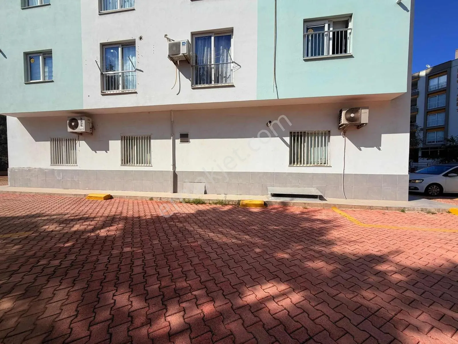 Aktif'ten Havuzlu Sitede Full Eşyalı 1+1 - Görsel 3