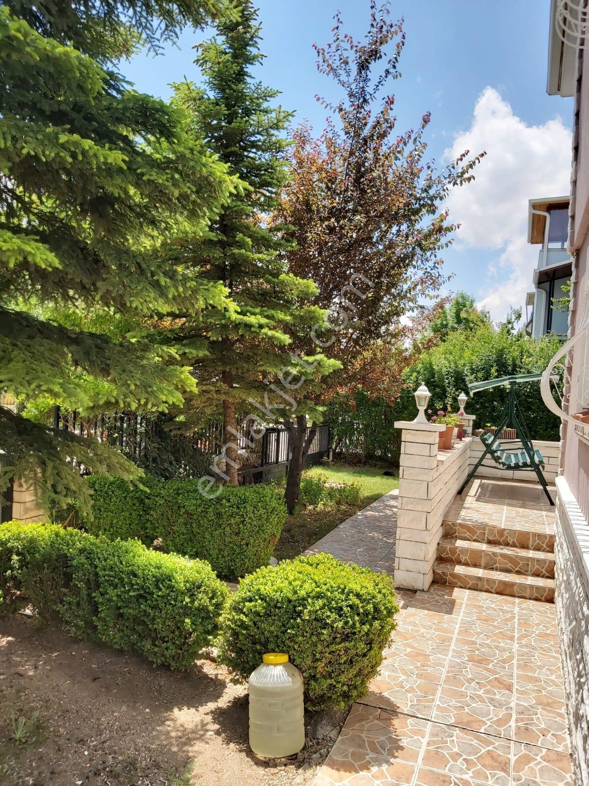 Gölbaşı Martıköy Sitesinde 4,5+1 Satılık Villa - Görsel 3