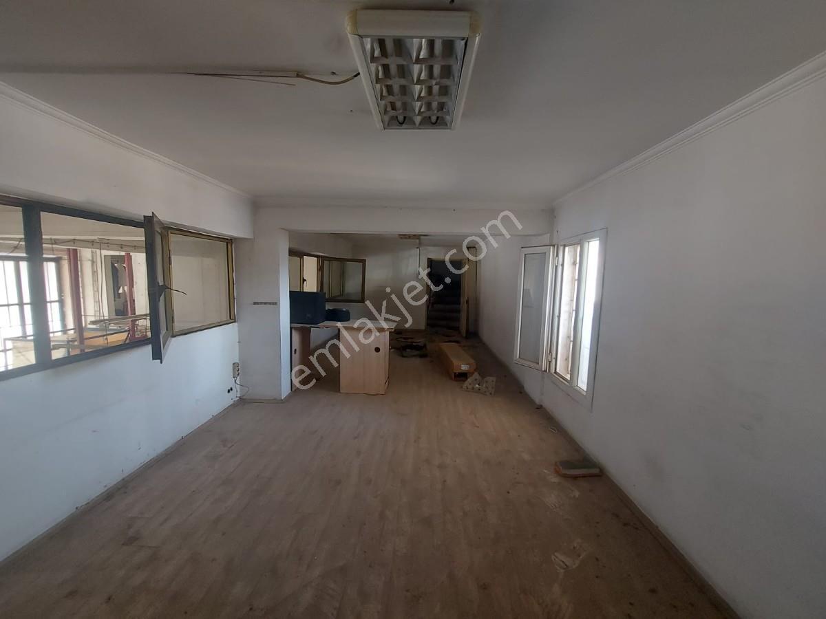 Aşık Veysel Mah. Asansör Ve Ofisli 2 Katlı, 260m² Kiralık İşyeri - Görsel 23