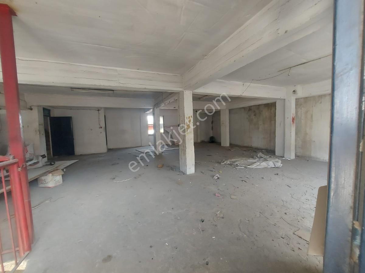Aşık Veysel Mah. Asansör Ve Ofisli 2 Katlı, 260m² Kiralık İşyeri - Görsel 12